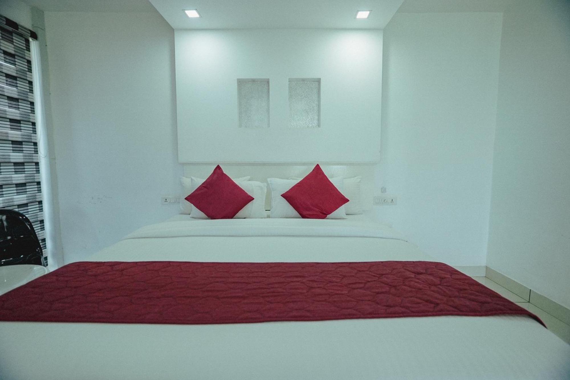 Clafouti Beach Resort Varkala Exterior foto